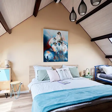 Bed & Breakfast Destiny *